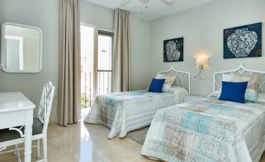 Ona Club Bena Vista Apartment Естепона Екстериор снимка