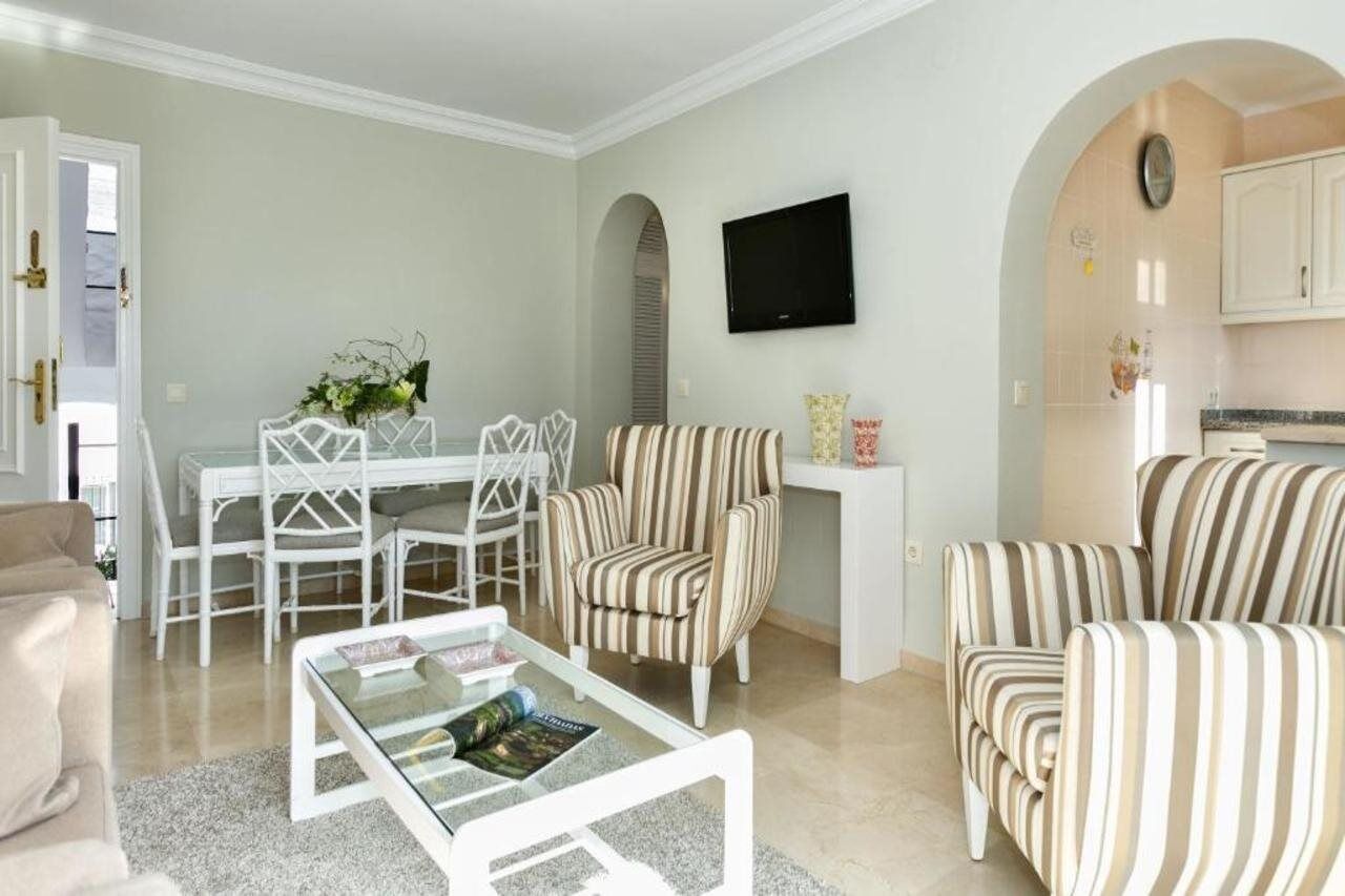 Ona Club Bena Vista Apartment Естепона Екстериор снимка